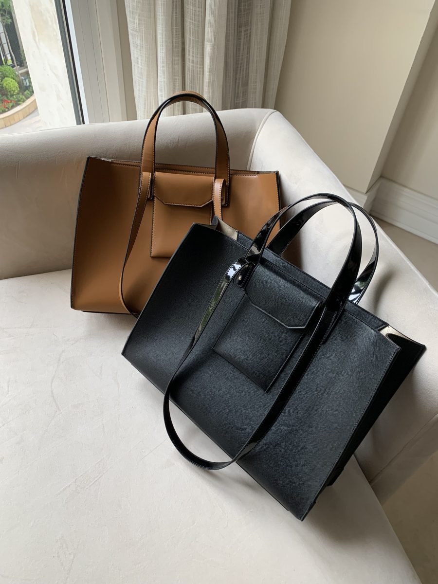 The Tote Trove - Black